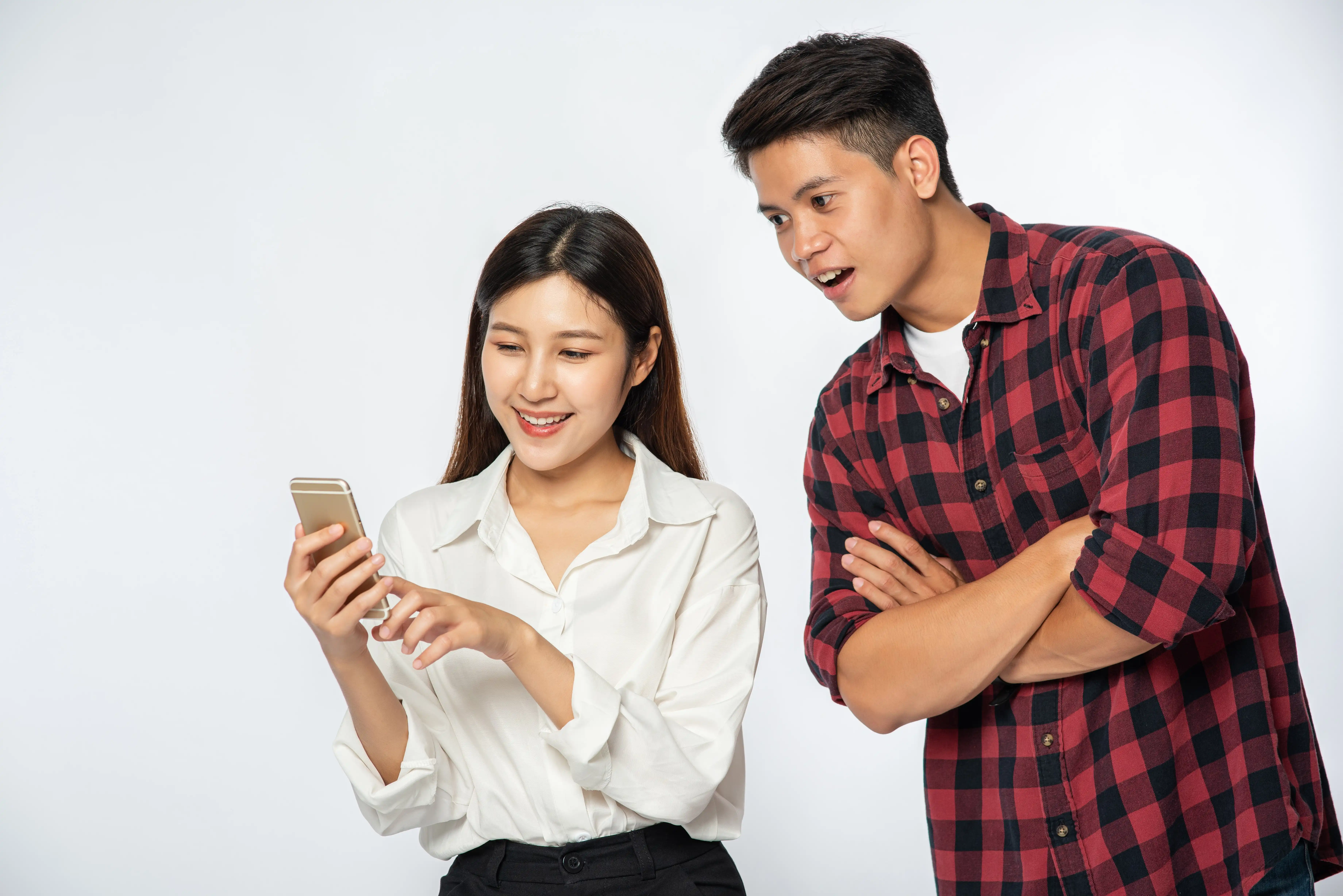PalmPay vs OPay: Which Nigerian Mobile Wallet Should You Use?
